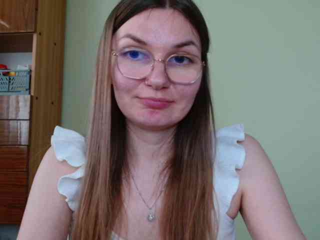 Ellyxcute webcam