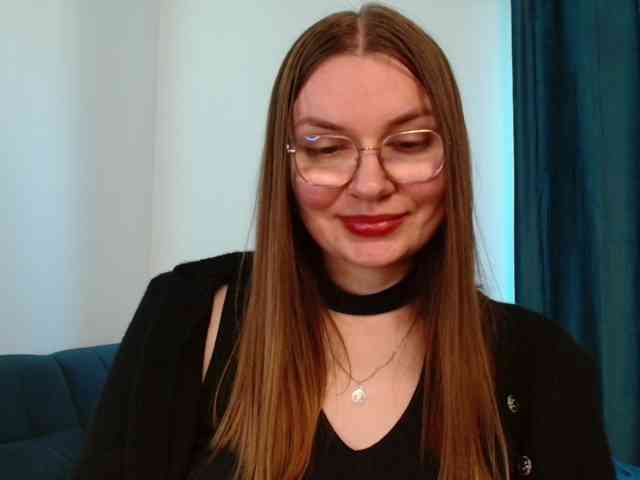 Ellyxcute webcam