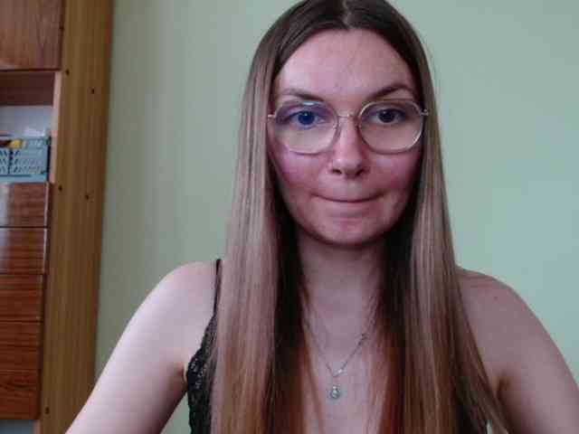 Ellyxcute webcam