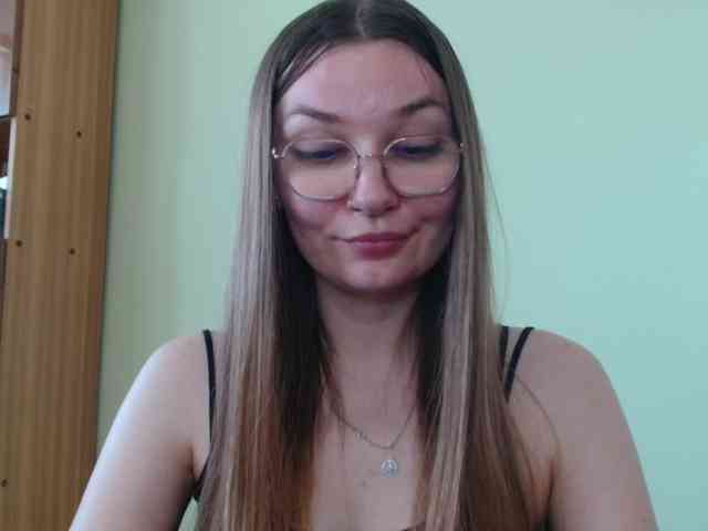 Ellyxcute webcam