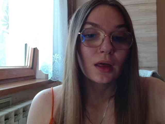 Ellyxcute webcam