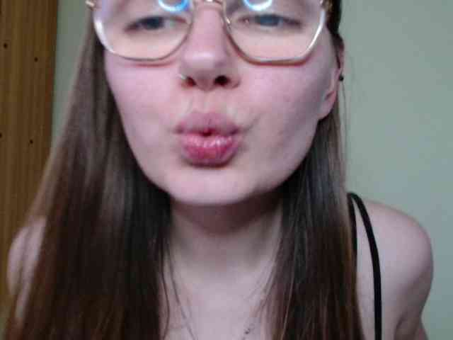 Ellyxcute webcam