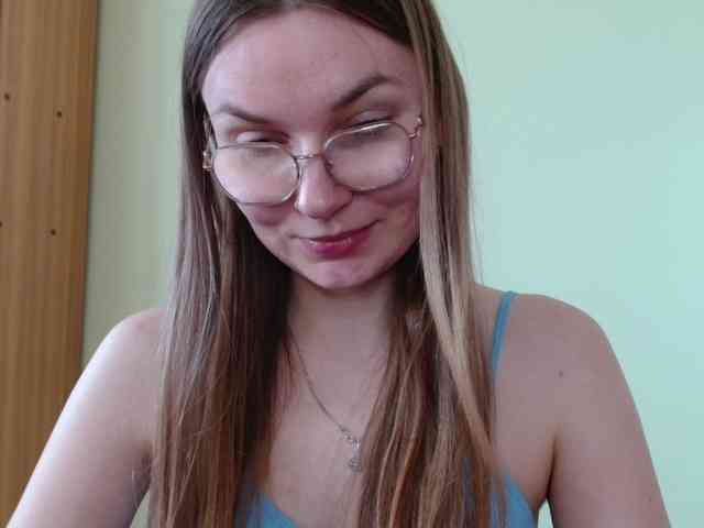 Ellyxcute webcam