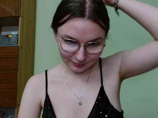 Ellyxcute webcam
