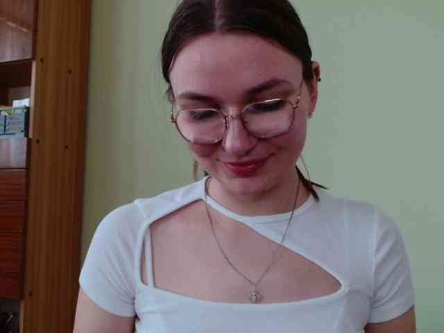 Ellyxcute webcam