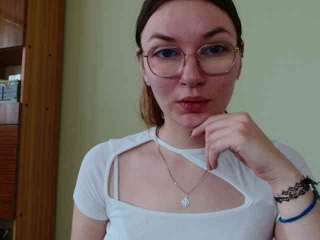 Ellyxcute webcam
