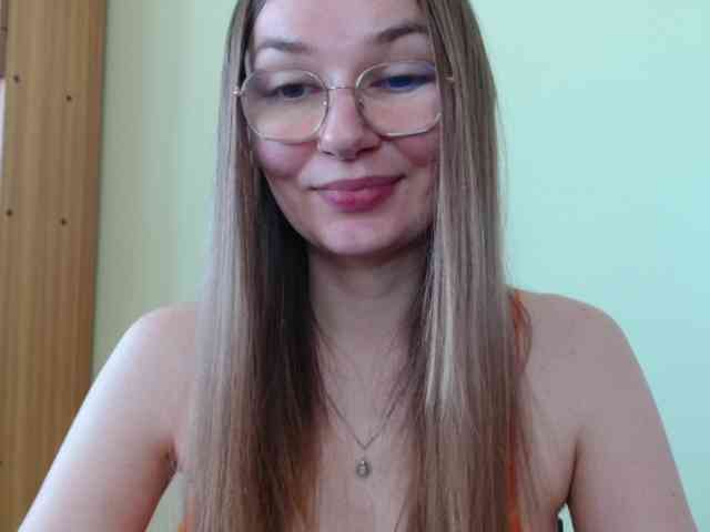 Ellyxcute webcam