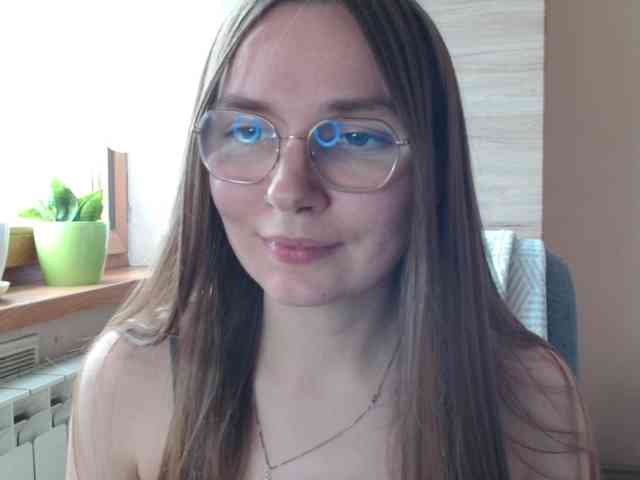 Ellyxcute webcam