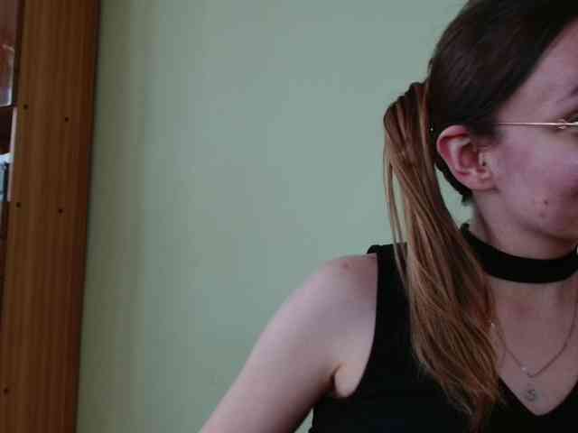 Ellyxcute webcam
