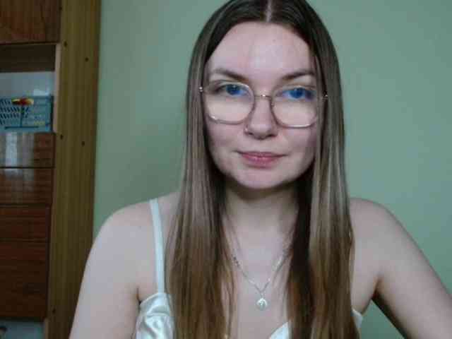 Ellyxcute webcam