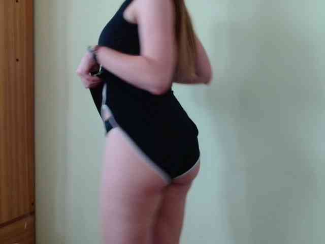 Model: Ellyxcute