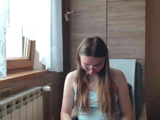 Ellyxcute webcam