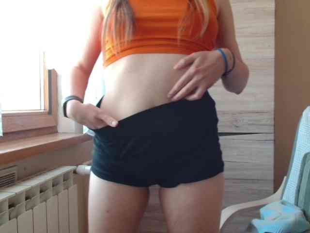 Ellyxcute webcam