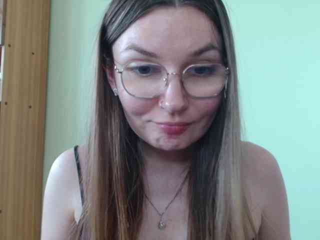 Ellyxcute webcam