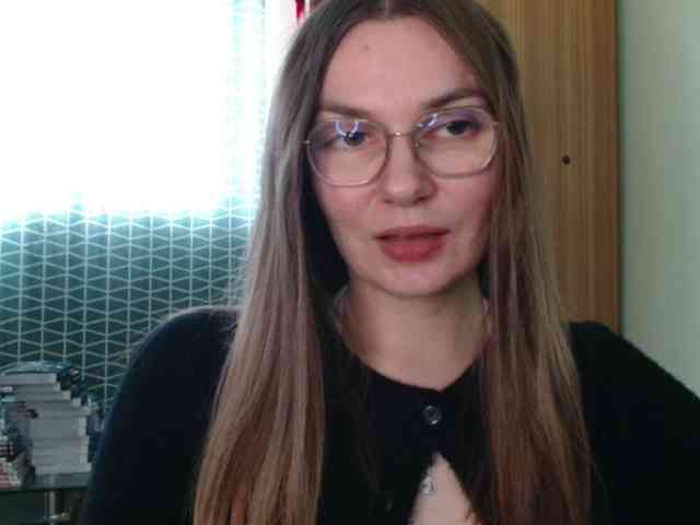 ellyxcute's live room