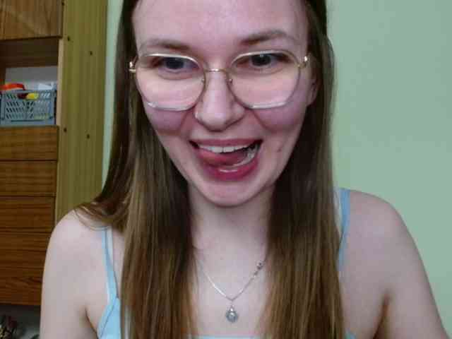 Ellyxcute webcam