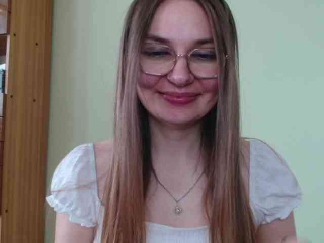 Ellyxcute webcam