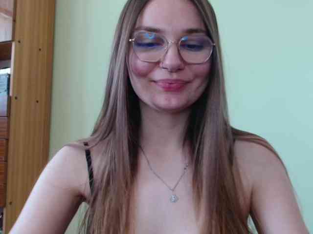 Ellyxcute webcam