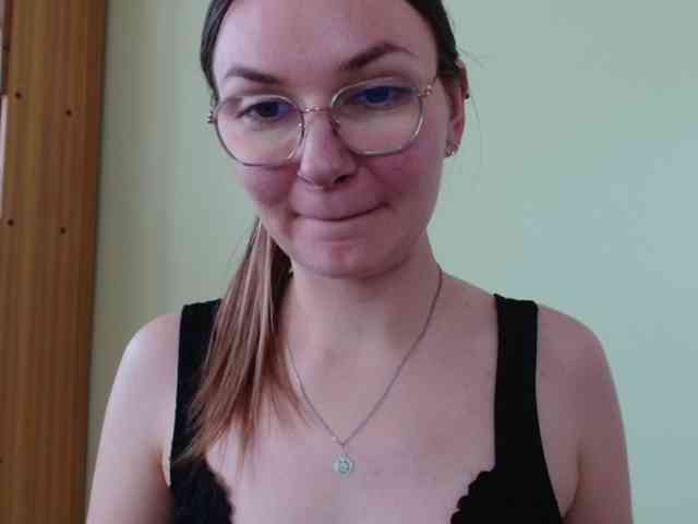 Ellyxcute webcam