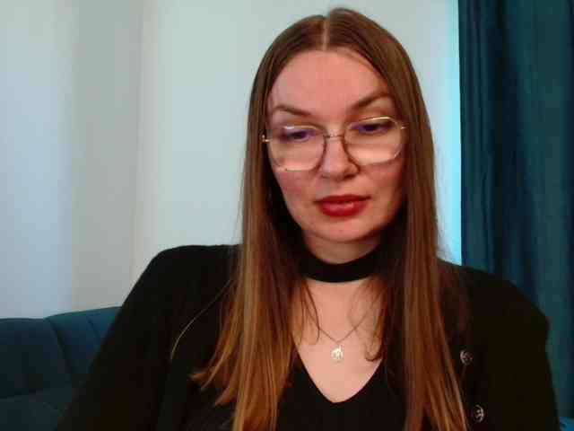 Ellyxcute webcam