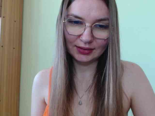 Ellyxcute webcam