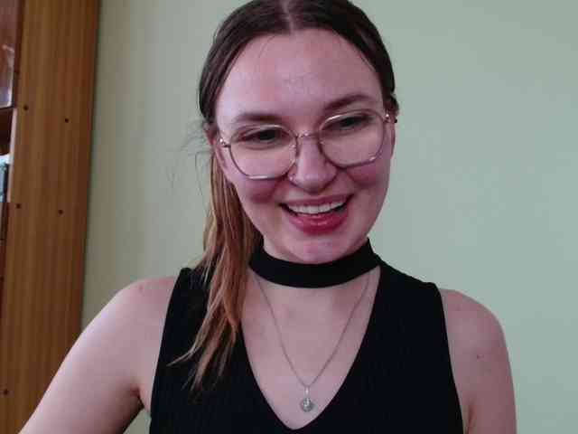 Ellyxcute webcam