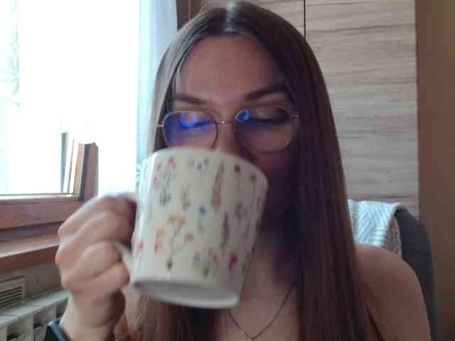 Ellyxcute webcam