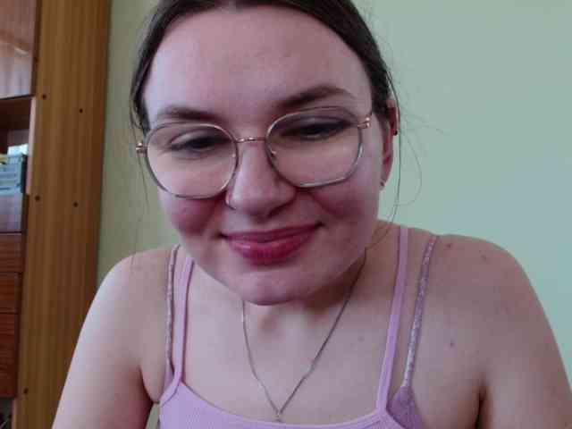 Ellyxcute webcam