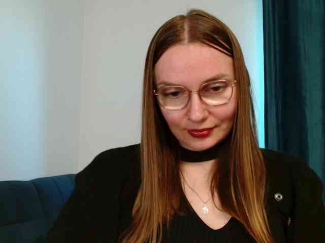 Ellyxcute webcam
