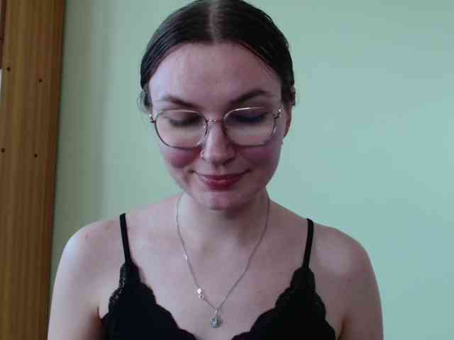 Ellyxcute webcam