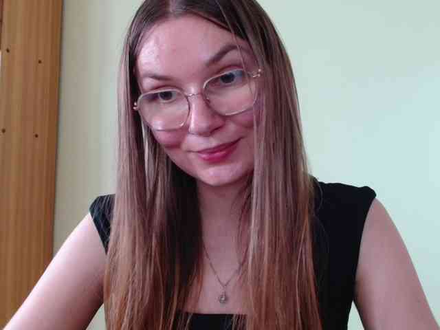 Ellyxcute webcam