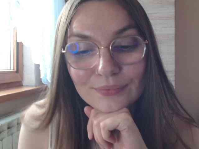 Ellyxcute webcam