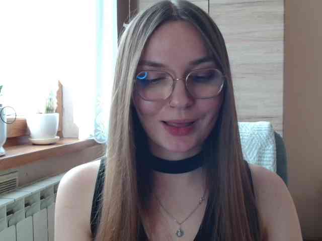 Model: Ellyxcute