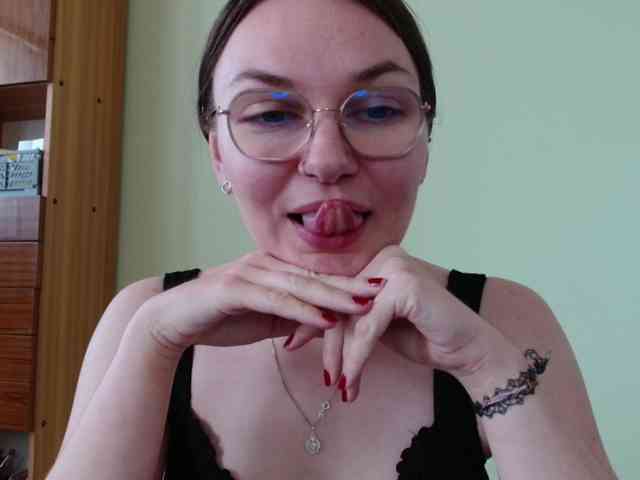 Ellyxcute webcam