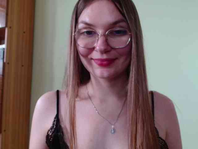Ellyxcute webcam