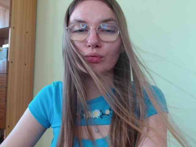 Ellyxcute webcam