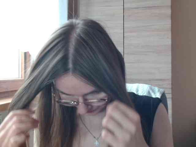 Ellyxcute webcam