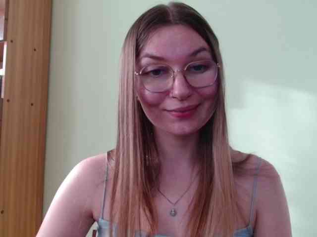 Ellyxcute webcam