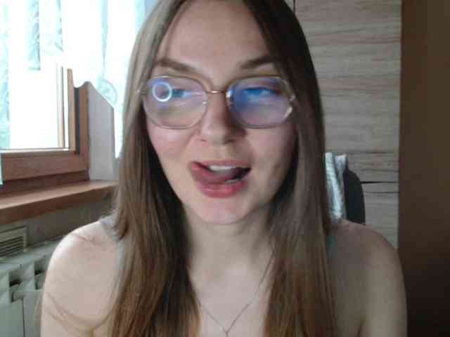 Ellyxcute webcam