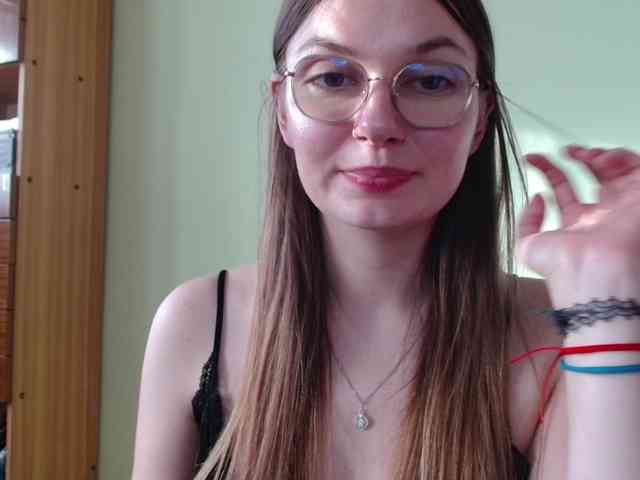 Ellyxcute webcam