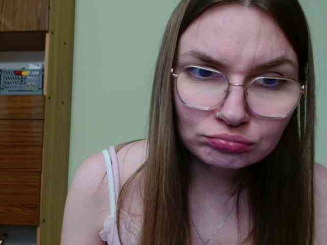 Ellyxcute webcam