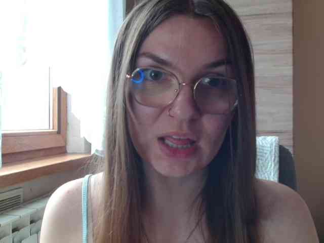 Ellyxcute webcam