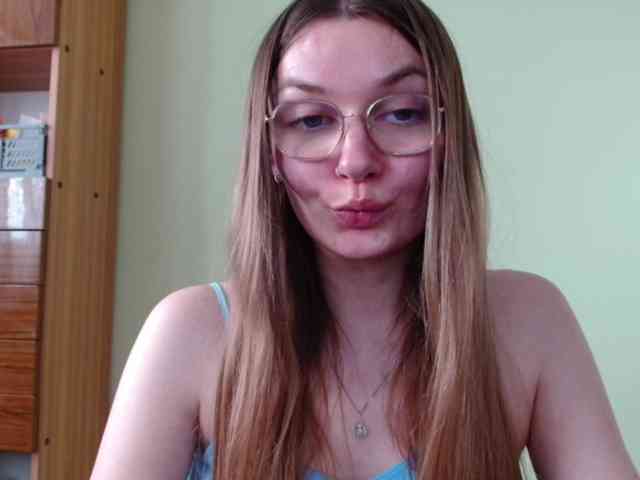 Ellyxcute webcam
