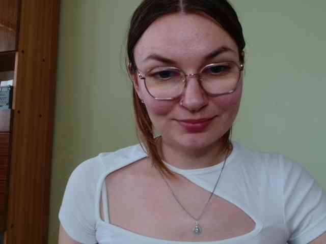 Ellyxcute webcam
