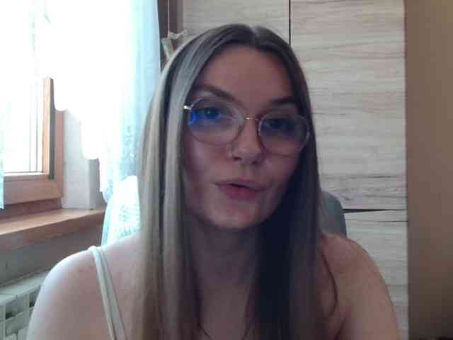 Ellyxcute webcam
