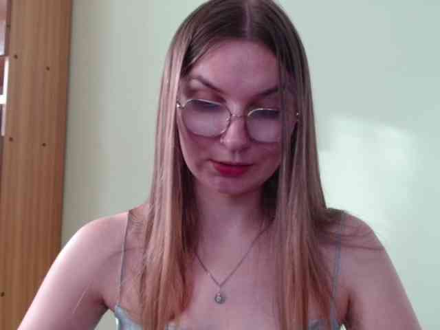 Ellyxcute webcam