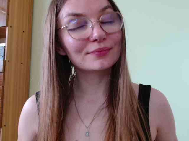 Ellyxcute webcam