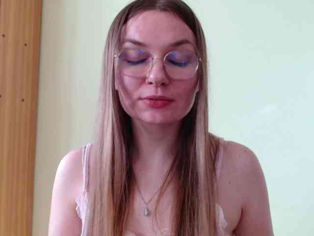 Ellyxcute webcam