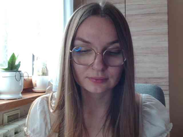 Ellyxcute webcam