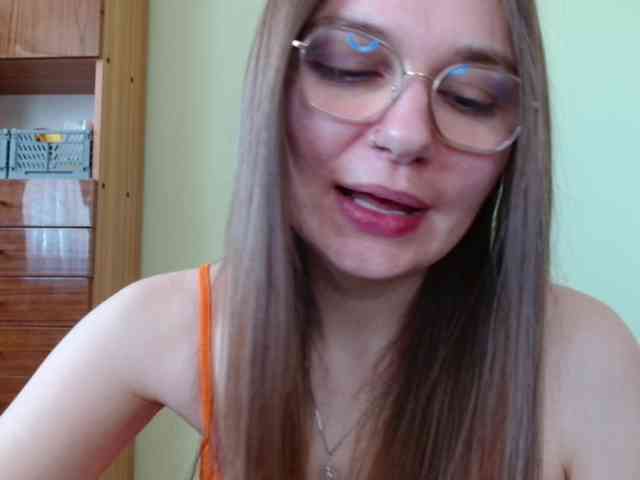 Ellyxcute webcam